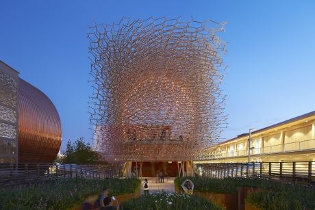  Kew Gardens To Become Home To The Hive %7C Group Travel News %7C UK Pavilion by Night with Visitors 2 courtesy of UKTI Crown Copyright